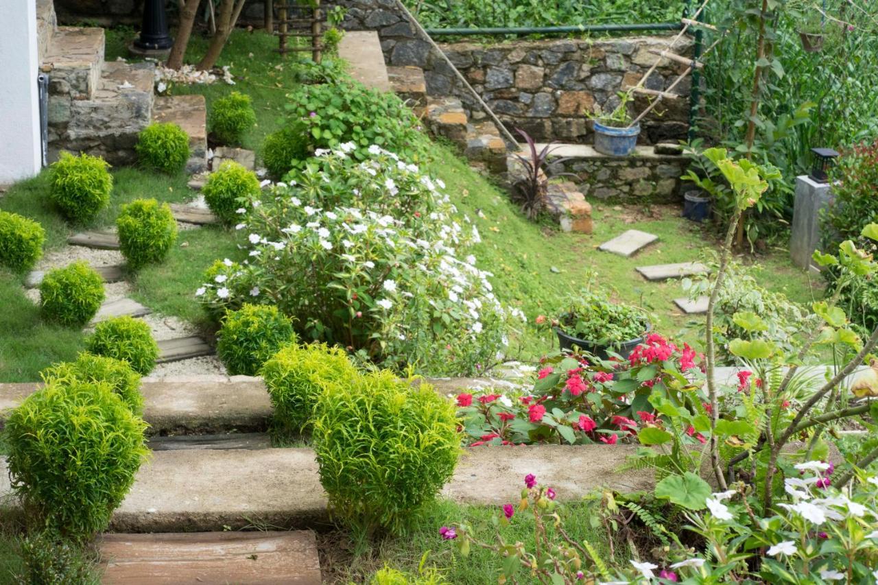 Amandara Hills Kandy Exterior foto
