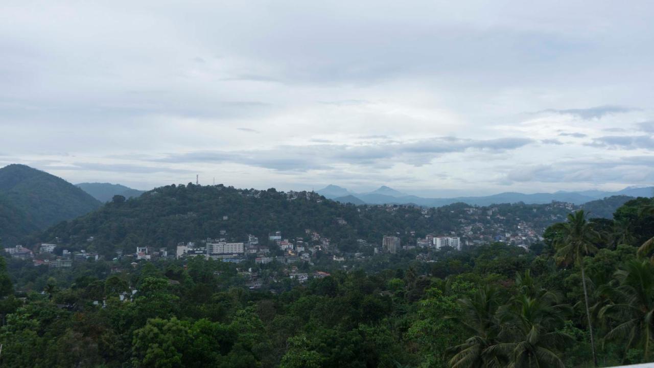 Amandara Hills Kandy Exterior foto